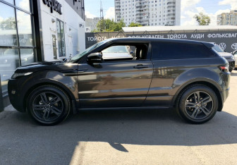Подержанный автомобиль Land Rover Range Rover Evoque 2012 года (8 фото)