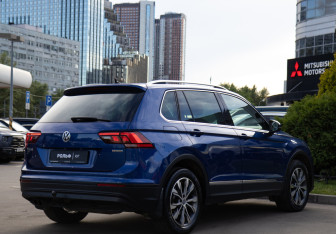 Подержанный автомобиль Volkswagen Tiguan 2018 года (4 фото)