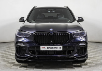 Подержанный автомобиль BMW X5 2018 года (2 фото)