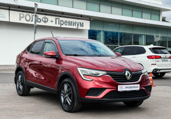 Подержанный автомобиль Renault Arkana 2019 года (3 фото)