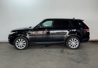 Подержанный автомобиль Land Rover Range Rover Sport 2016 года (8 фото)