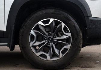 Подержанный автомобиль Haval Dargo 2023 года (25 фото)