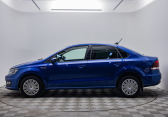 Подержанный автомобиль Volkswagen Polo Sedan 2018 года (2 фото)