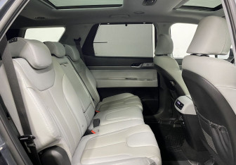 Подержанный автомобиль Hyundai Palisade 2021 года (32 фото)