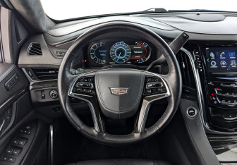 Подержанный автомобиль Cadillac Escalade Suv 2020 года (21 фото)