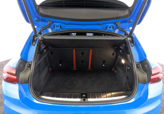 Подержанный автомобиль BMW X2 2021 года (10 фото)