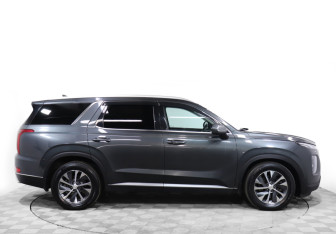 Подержанный автомобиль Hyundai Palisade 2021 года (4 фото)