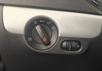 Подержанный автомобиль Volkswagen Jetta Sedan 2011 года (14 фото)