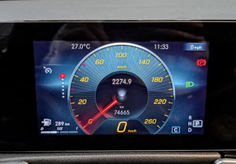 Подержанный автомобиль Mercedes-Benz GLB 2021 года (16 фото)