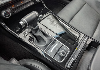 Подержанный автомобиль Kia Stinger 2019 года (26 фото)