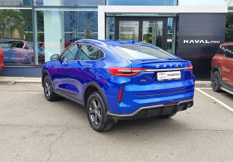 Подержанный автомобиль Haval F7x 2022 года (6 фото)