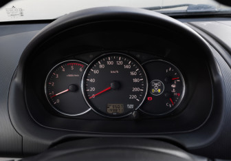 Подержанный автомобиль Mitsubishi Pajero Sport 2013 года (10 фото)