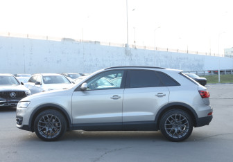 Подержанный автомобиль Audi Q3 2012 года (8 фото)