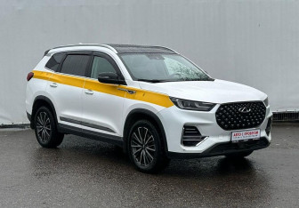 Подержанный автомобиль Chery Tiggo 8 Pro 2023 года (3 фото)