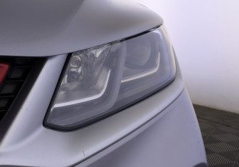 Подержанный автомобиль Geely Coolray 2022 года (11 фото)