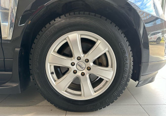 Подержанный автомобиль Cadillac SRX 2013 года (20 фото)