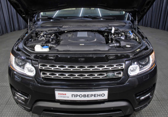 Подержанный автомобиль Land Rover Range Rover Sport 2015 года (9 фото)