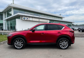 Подержанный автомобиль Mazda CX-5 2019 года (8 фото)