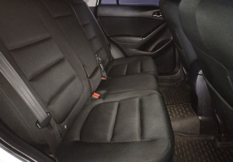 Подержанный автомобиль Mazda CX-5 2014 года (10 фото)