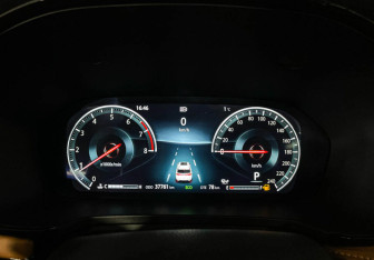 Подержанный автомобиль Changan CS95 2023 года (11 фото)