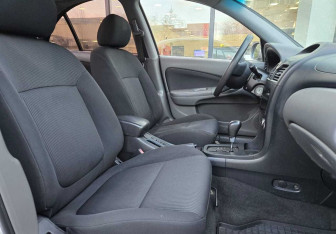 Подержанный автомобиль Nissan Almera Classic 2008 года (10 фото)