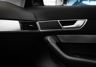 Подержанный автомобиль Audi A6 Sedan 2010 года (22 фото)