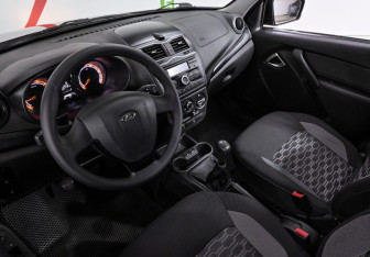 Подержанный автомобиль LADA (ВАЗ) Granta Wagon 2022 года (7 фото)