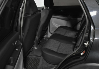 Подержанный автомобиль Suzuki SX4 Hatchback 2011 года (14 фото)