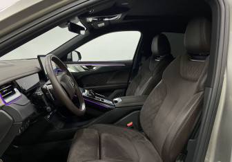 Подержанный автомобиль Wey 05 2023 года (25 фото)