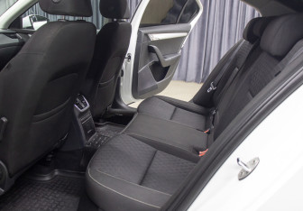 Подержанный автомобиль Skoda Octavia Liftback 2016 года (12 фото)