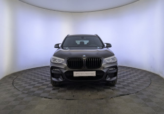 Подержанный автомобиль BMW X3 2020 года (2 фото)