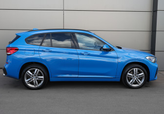 Подержанный автомобиль BMW X1 2019 года (4 фото)
