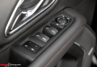 Новый Chevrolet Tahoe 2023 (10 фото)
