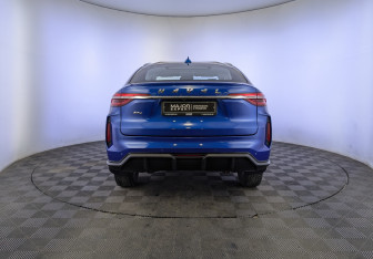 Подержанный автомобиль Haval F7x 2022 года (6 фото)