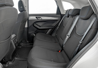 Подержанный автомобиль Haval Jolion 2023 года (12 фото)