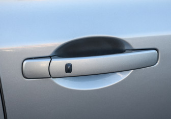 Подержанный автомобиль Nissan X-Trail 2013 года (19 фото)