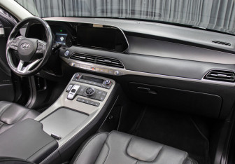Подержанный автомобиль Hyundai Palisade 2021 года (12 фото)