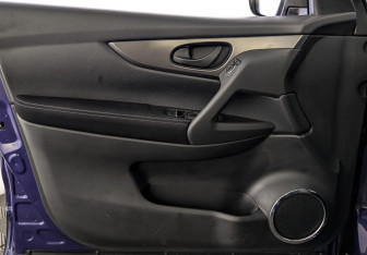 Подержанный автомобиль Nissan Qashqai 2018 года (19 фото)