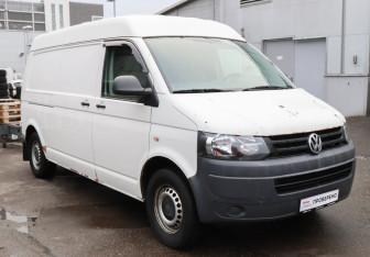 Подержанный автомобиль Volkswagen Transporter Van 2011 года (2 фото)