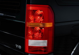 Подержанный автомобиль Land Rover Discovery 2007 года (11 фото)