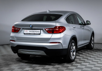 Подержанный автомобиль BMW X4 2018 года (5 фото)