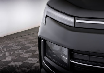 Подержанный автомобиль Москвич 3 2023 года (17 фото)