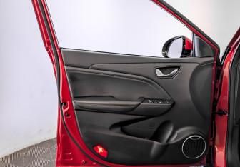 Подержанный автомобиль Evolute i-JOY 2023 года (19 фото)