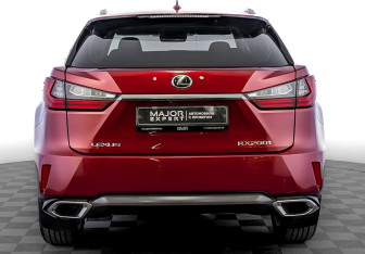 Подержанный автомобиль Lexus RX 2016 года (6 фото)