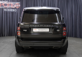 Подержанный автомобиль Land Rover Range Rover 2020 года (6 фото)