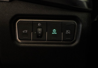 Подержанный автомобиль Haval F7 2024 года (14 фото)