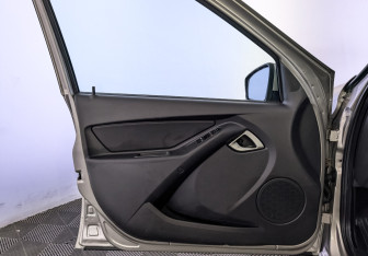 Подержанный автомобиль LADA (ВАЗ) Granta Sedan 2022 года (19 фото)