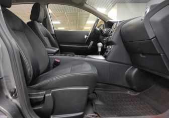 Подержанный автомобиль Nissan Qashqai 2013 года (10 фото)