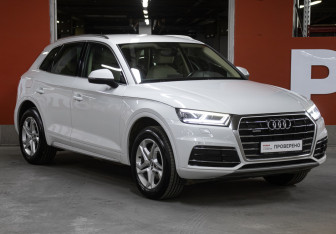 Подержанный автомобиль Audi Q5 2018 года (3 фото)