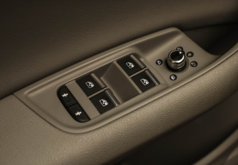 Подержанный автомобиль Audi Q7 2018 года (22 фото)